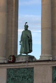 Legyen OKTÓBER 15. nemzeti ünnep! – A Hősök terén koszorúzott a Magyarok Világszövetsége és a Baranta