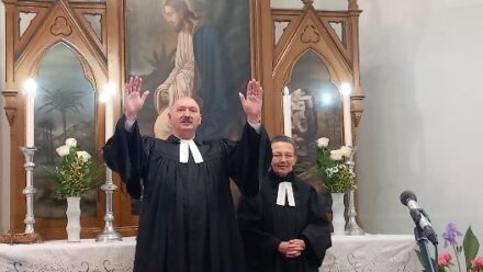 Varadinum-nyitó Istentisztelet Fischer-könyvvel Nagyváradon